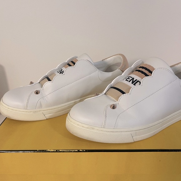 Fendi scalloped logo sneakers